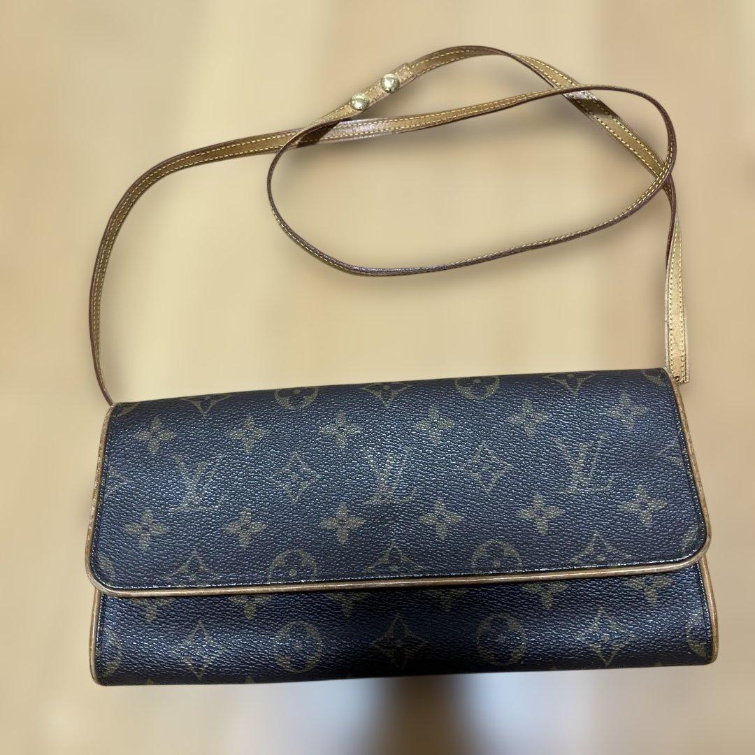 LOUIS VUITTON ルイヴィトン　ポシェットツイン