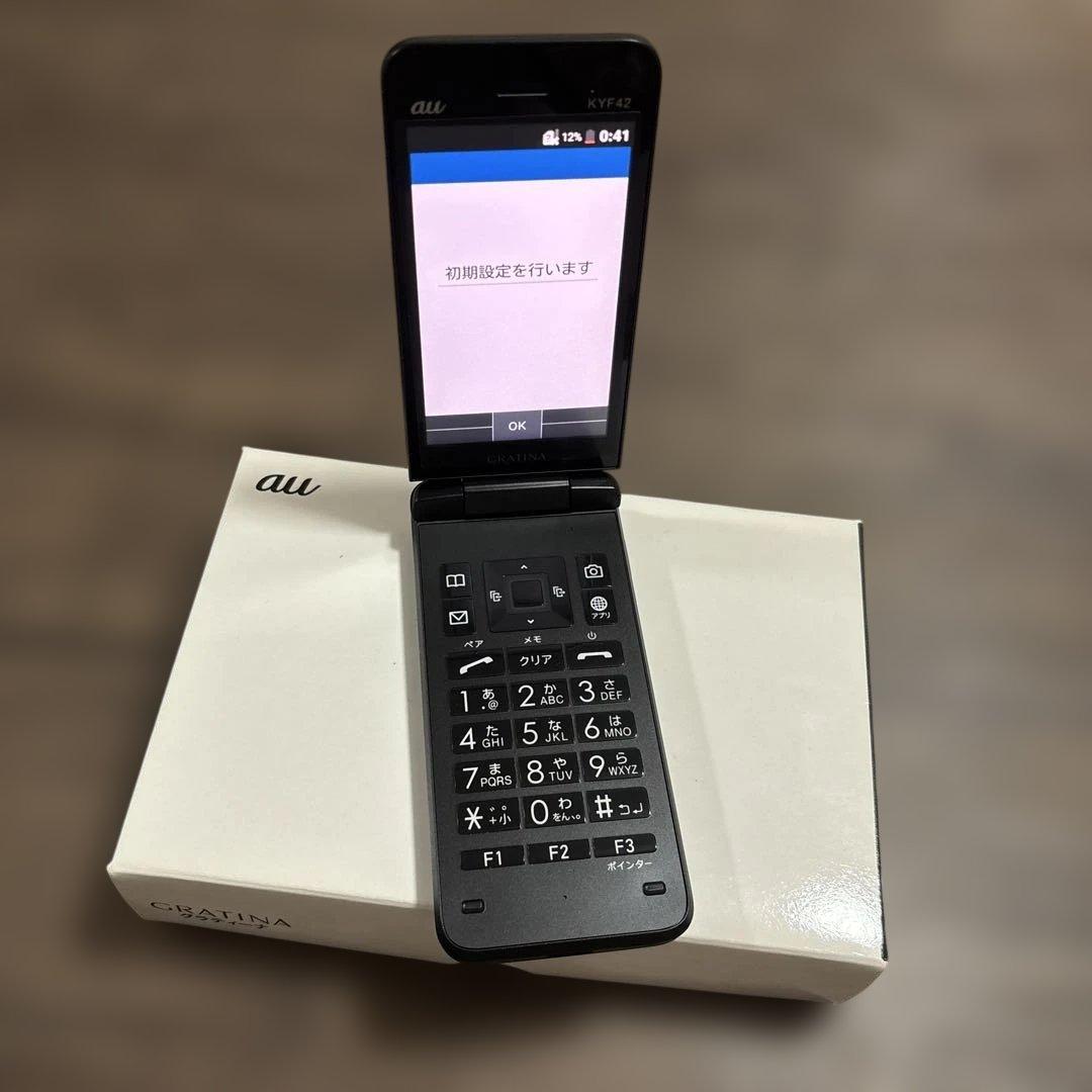 au GRATINA KYF42 (SIMロック解除済)