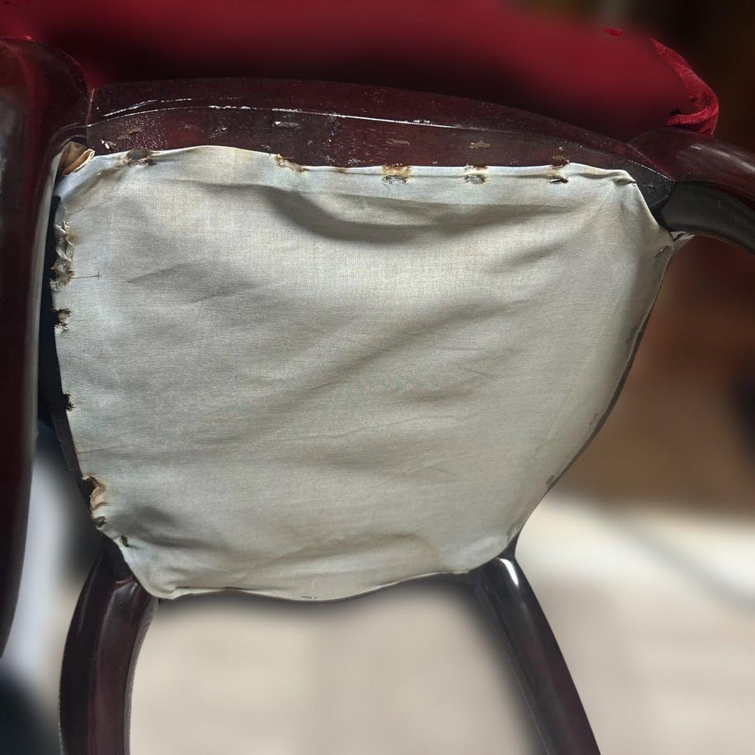 アンティーク　イタリア家具　ヴィクトリアンスタイル 赤いチェア　1点