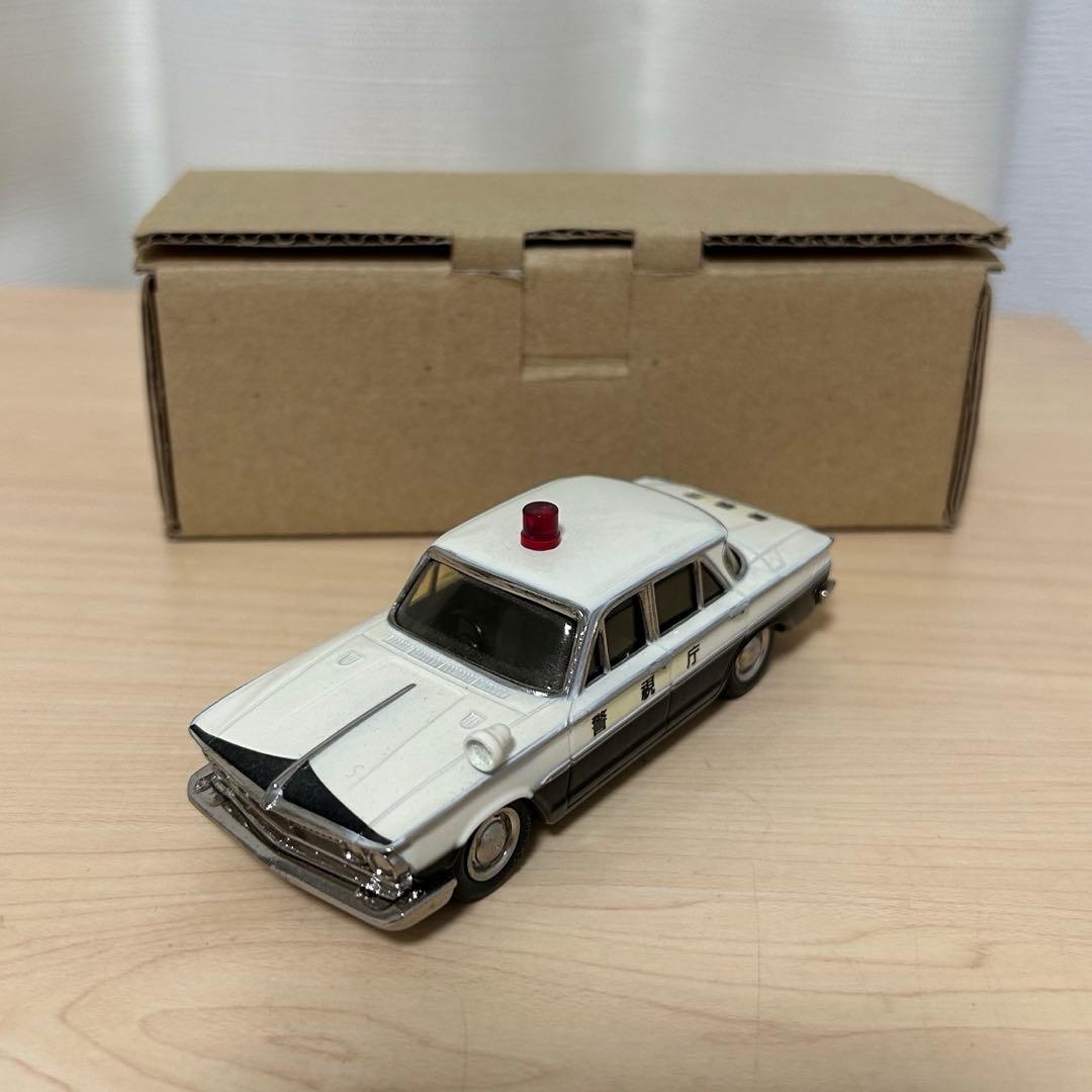 【ミニカーショップイケダ】日本製　FINE MODEL1/43 プリンスグロリア