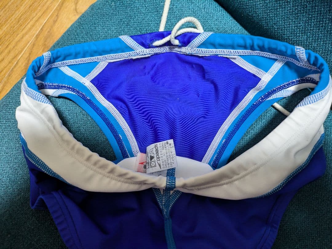 競パン　speedo 中古