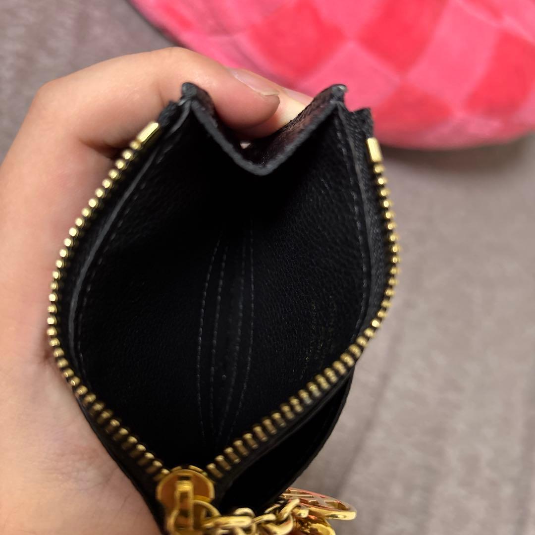 Louis Vuitton ブラックカードケース