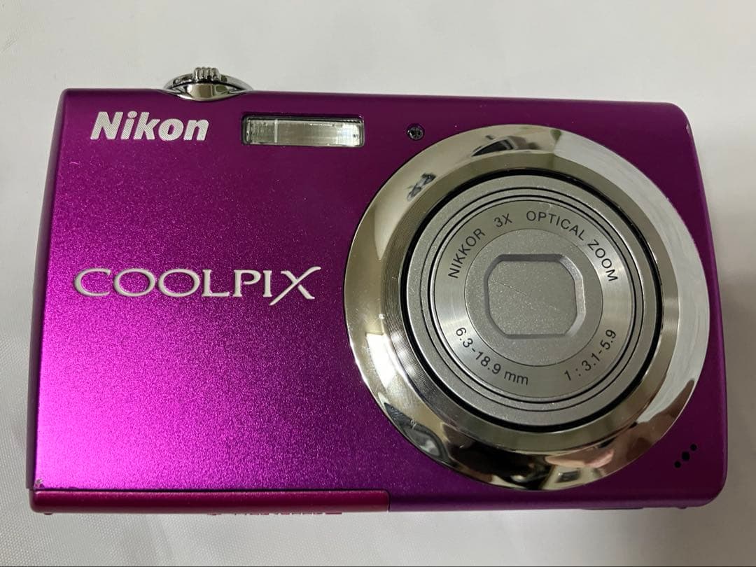 Nikon COOLPIX S220ピンク