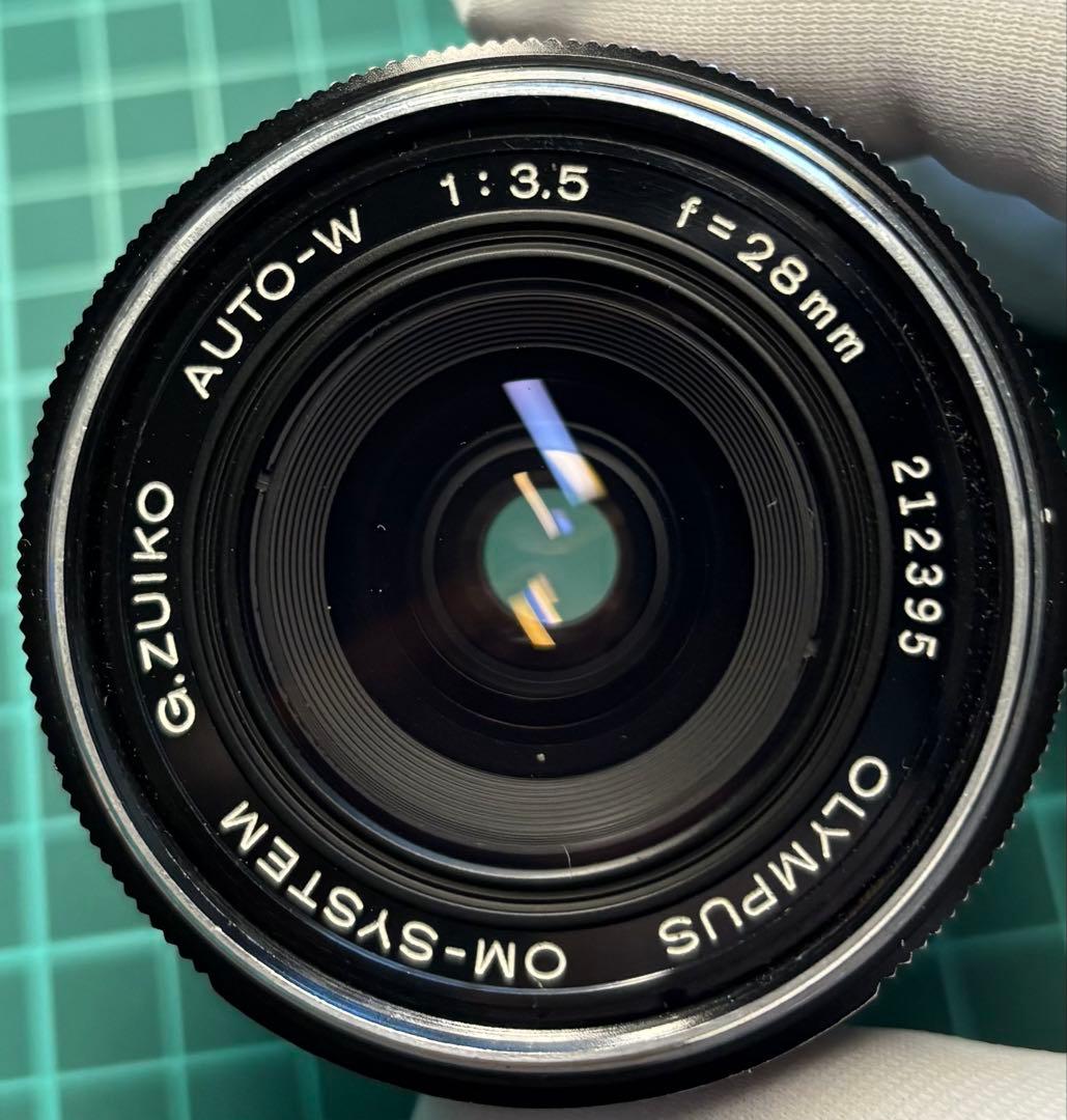 ★ OLYMPUS OM-2N BLACK + 広角レンズ　28mm