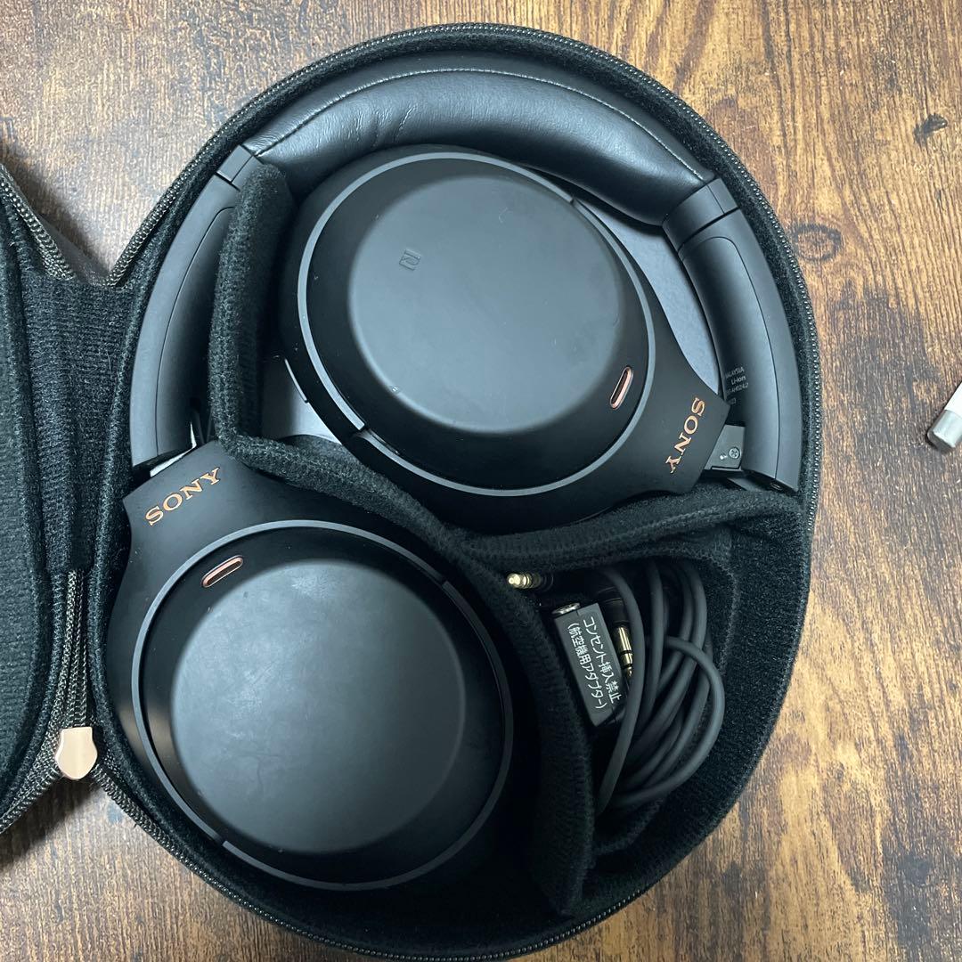 SONY ワイヤレスヘッドホン ケース付き