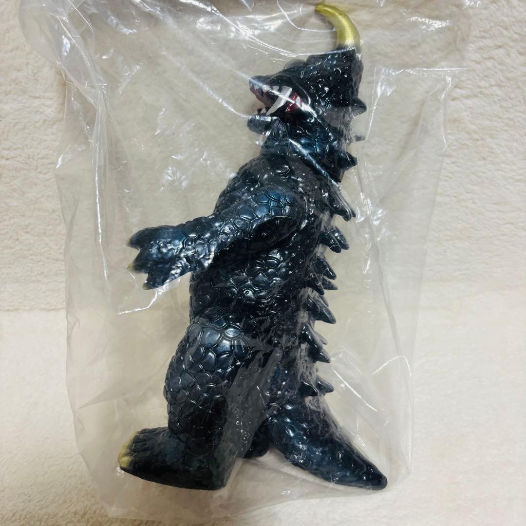【未開封】マーミット ソフビ スカルヘッドバッド ニセザゴラ 黒成型