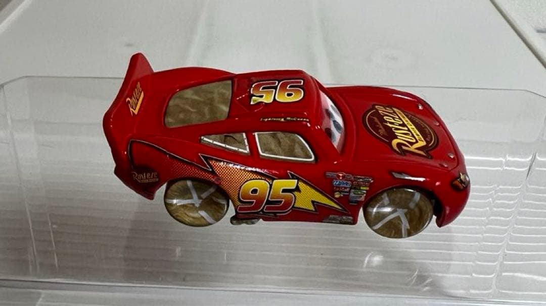 カーズ、マテル、PaintMask マックィーン