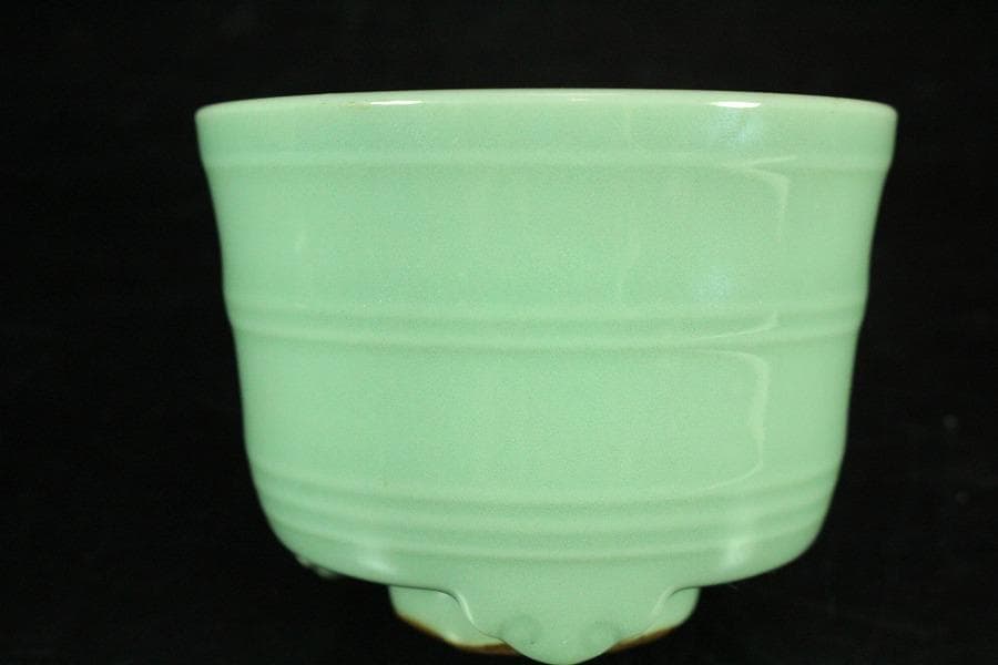 初代 宮永東山作 青磁香炉 銀火屋 37g 共箱 古美術(K-A640)