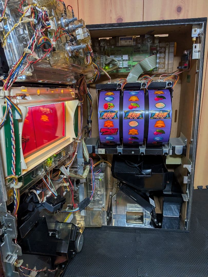 ⚡️スロ実機 北斗の拳世紀末救世主伝説 たのメル便発送 キャパシタ電池交換済