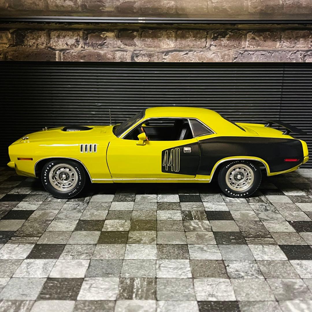 国内未入荷 1/18 HIGHWAY61 プリムス クーダ 440-6 1971