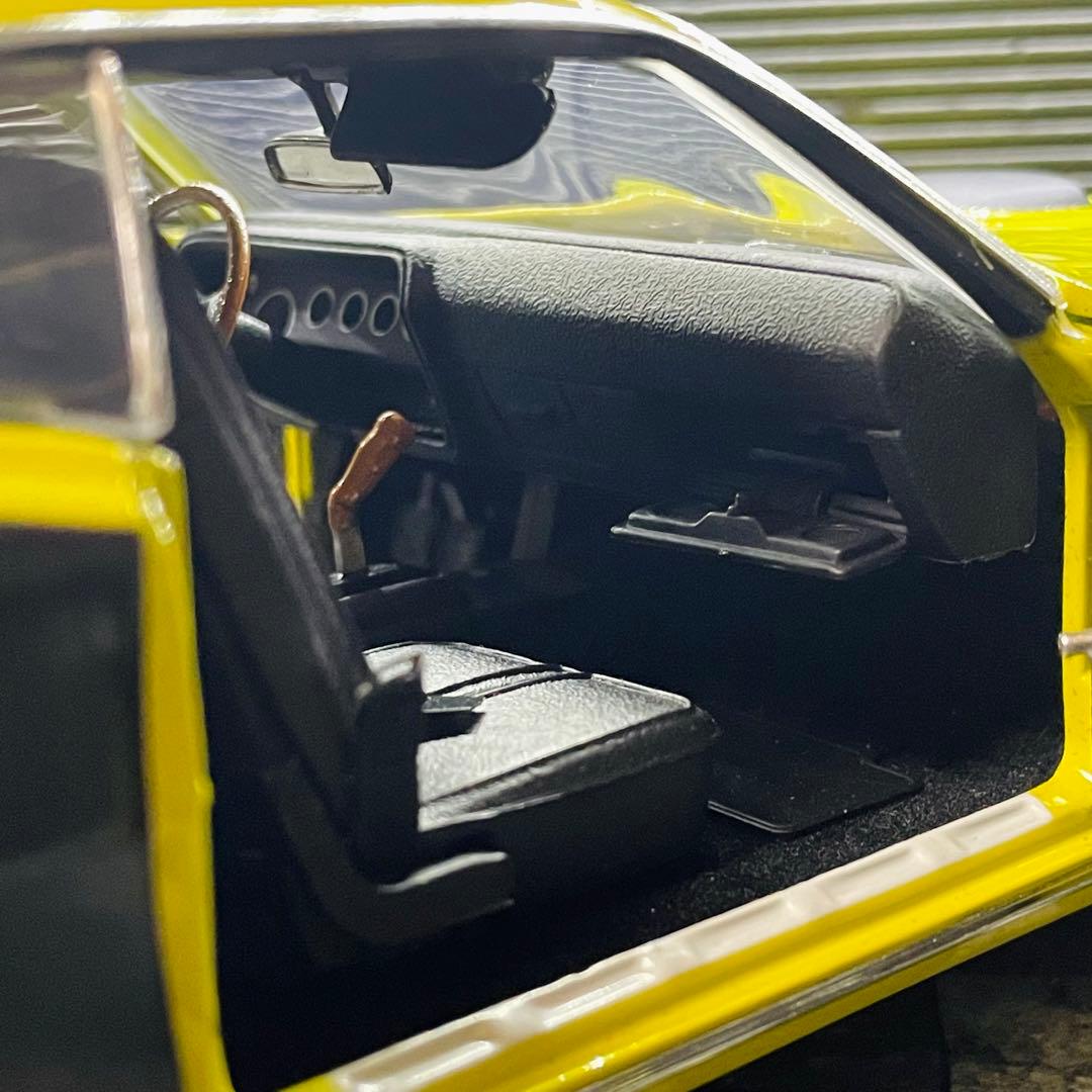 国内未入荷 1/18 HIGHWAY61 プリムス クーダ 440-6 1971