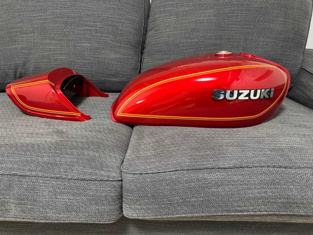 GS400 外装　タンク　テール