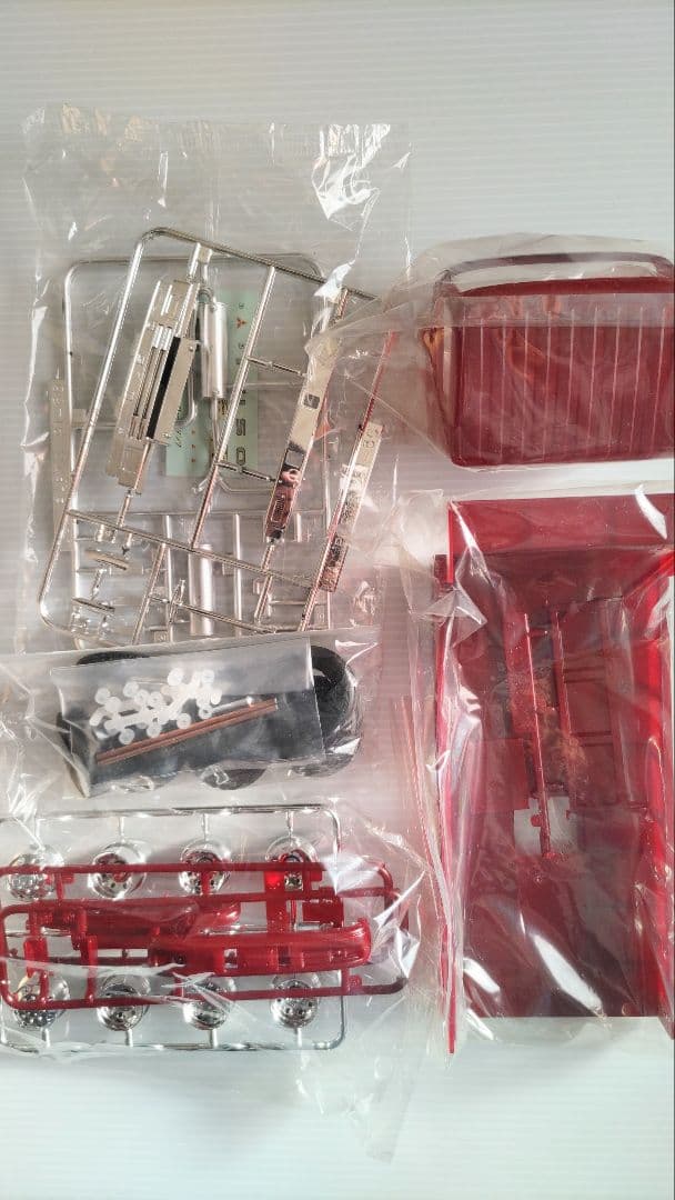 アオシマ 1/32 三菱ふそうスーパーグレート ダンプ