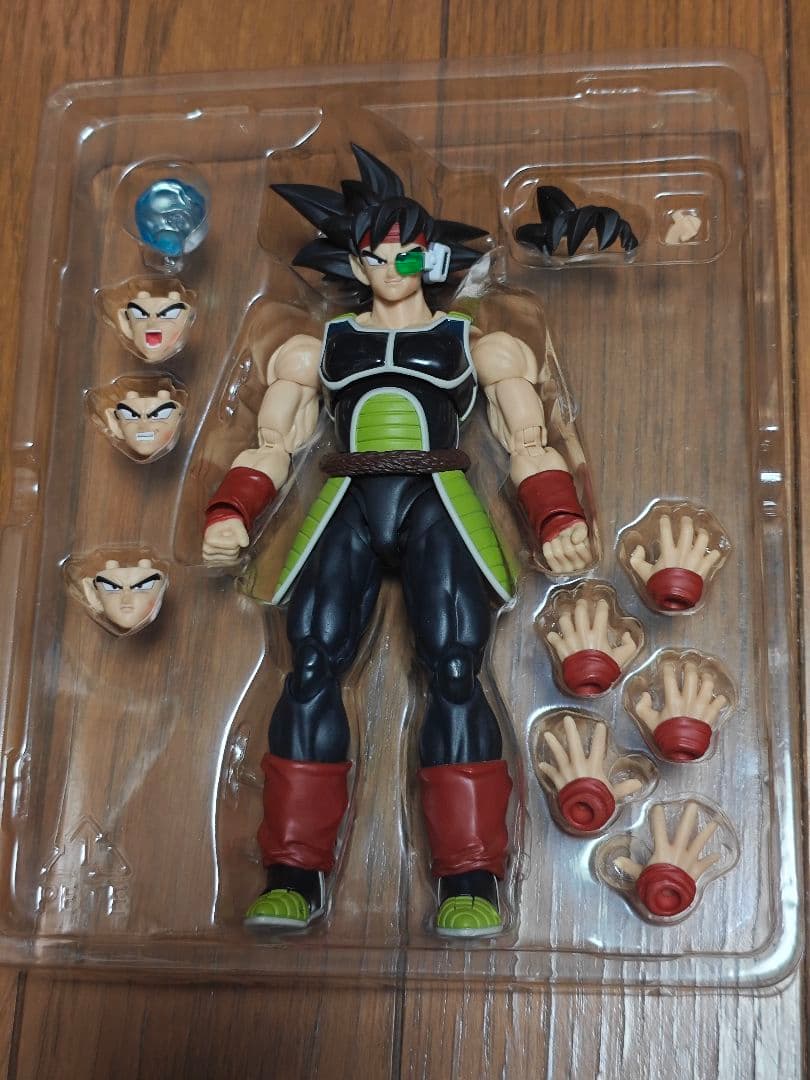 開封品 フィギュアーツ バーダック