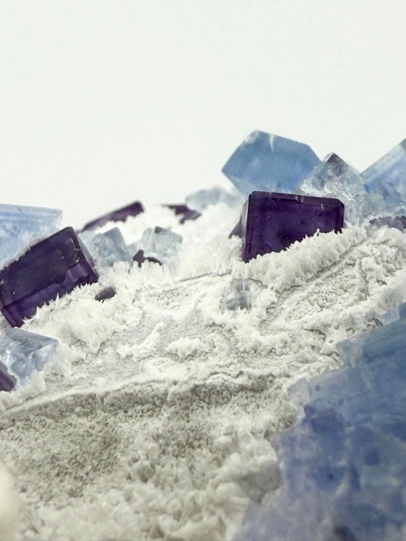 パープル　ブルー　フローライト　蛍石　浙江省産　原石　鉱物標本　天然石