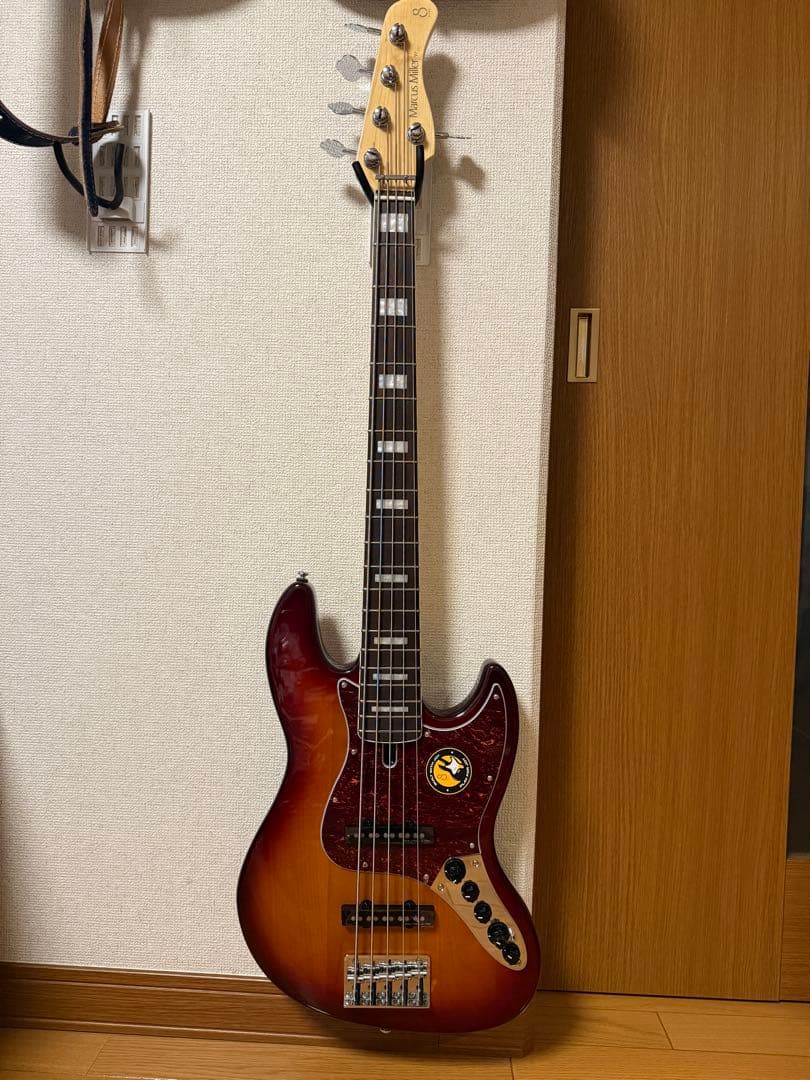 SIRE V7 2nd 5st アルダー/エボニー