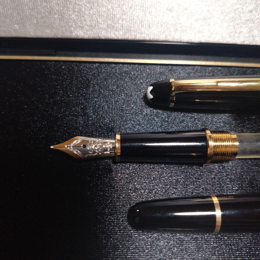 未使用Montblanc 万年筆 黒 専用ケース付き