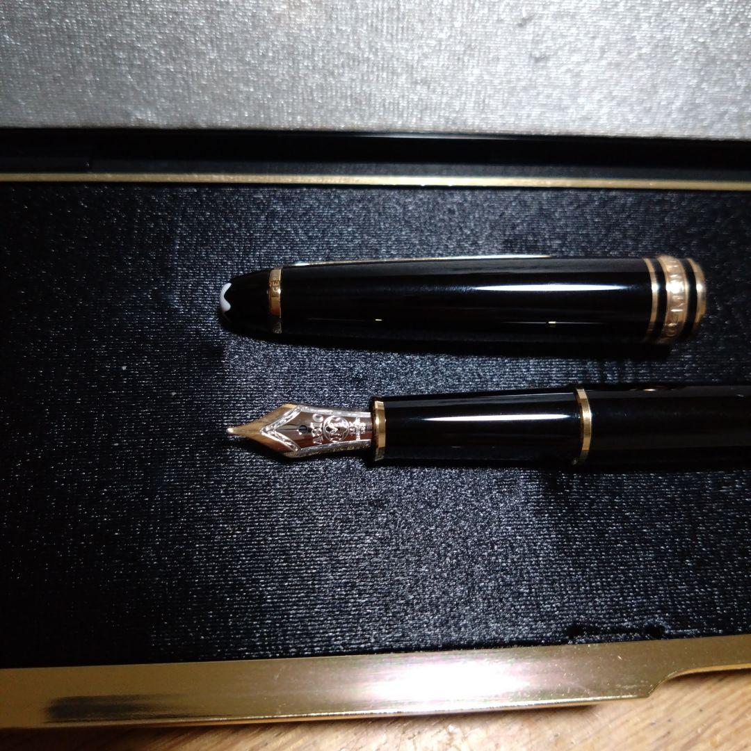 未使用Montblanc 万年筆 黒 専用ケース付き