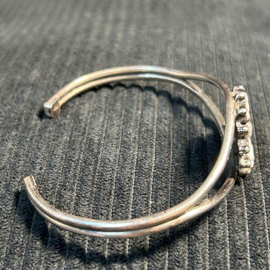 インディアンジュエリー　navajo ホワイトバッファロー　バングル　シルバー