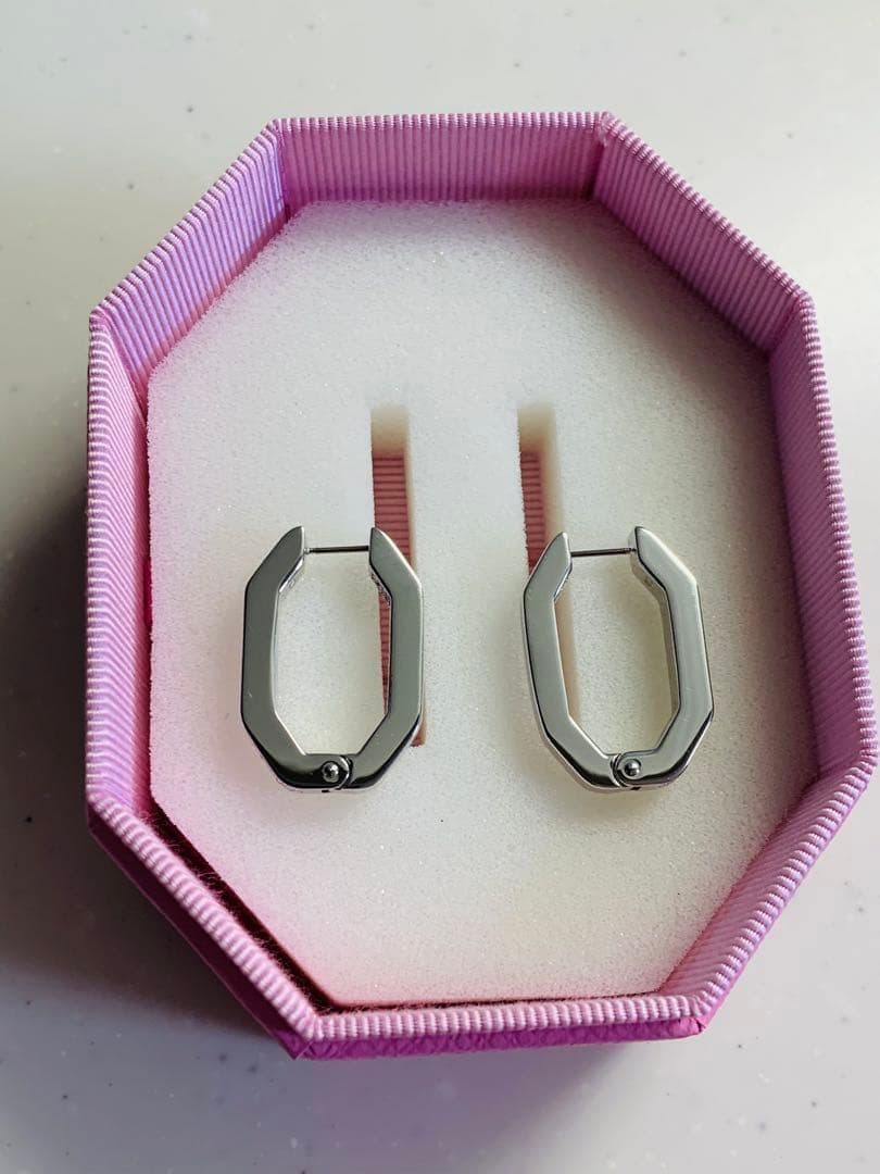 スワロフスキー Swarovski Dextera フープピアス