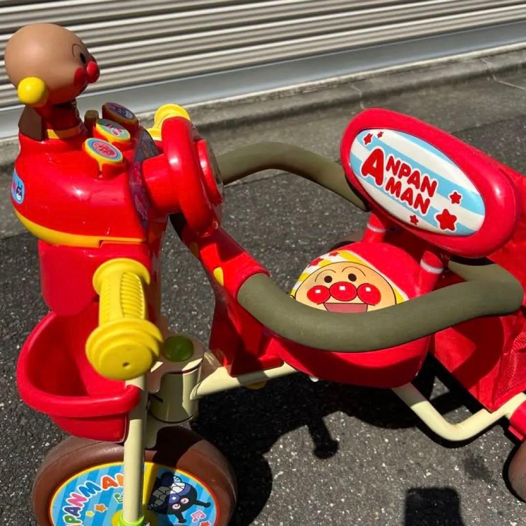 値下げ中☆ジョイパレット それいけ! アンパンマンデラックスII レッド 三輪車