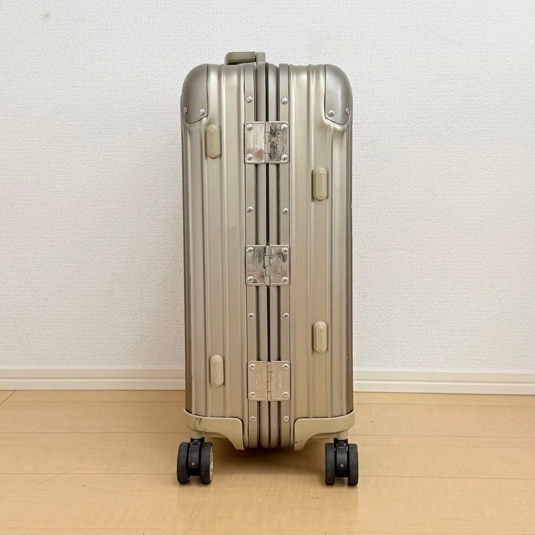 RIMOWA TOPAS 34L チタニウム 4輪 スーツケース 機内OK