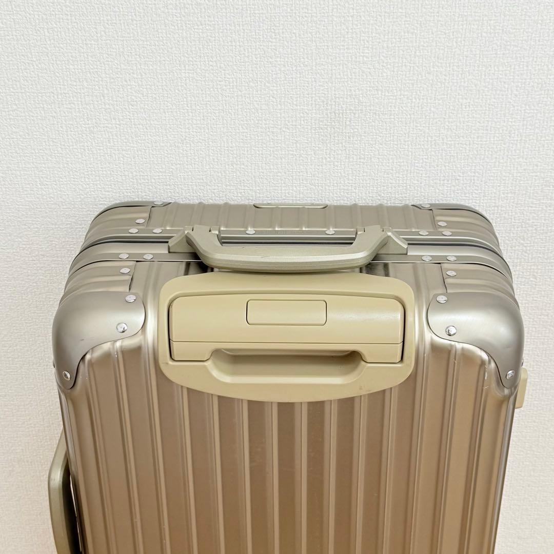 RIMOWA TOPAS 34L チタニウム 4輪 スーツケース 機内OK