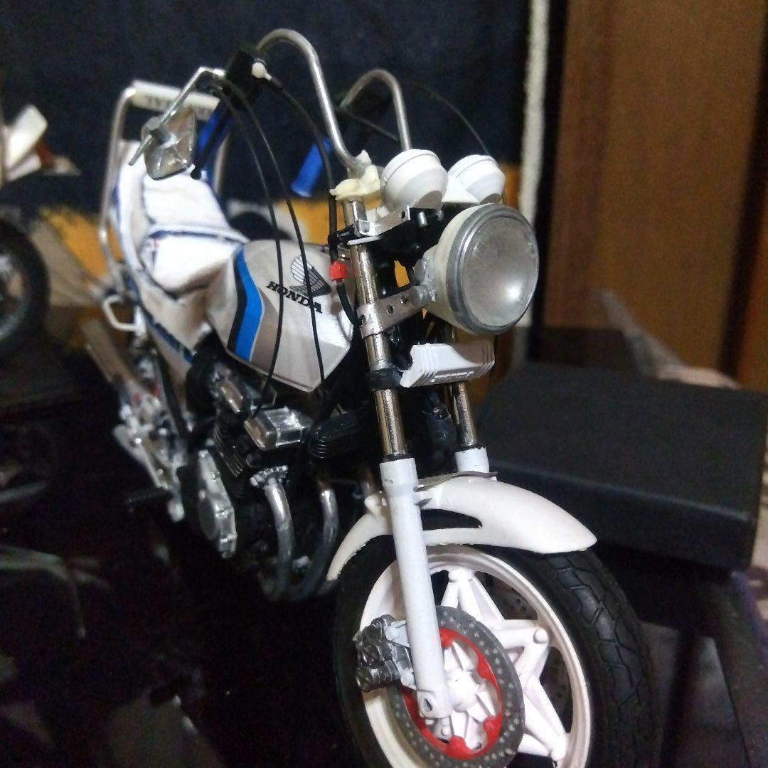 アオシマCBXカスタム