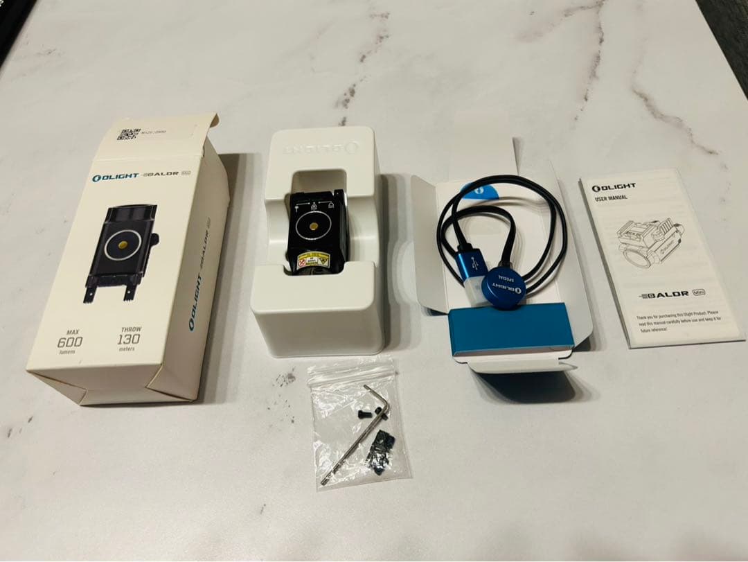 OLIGHT(オーライト）Baldr RL MINI フラッシュライト