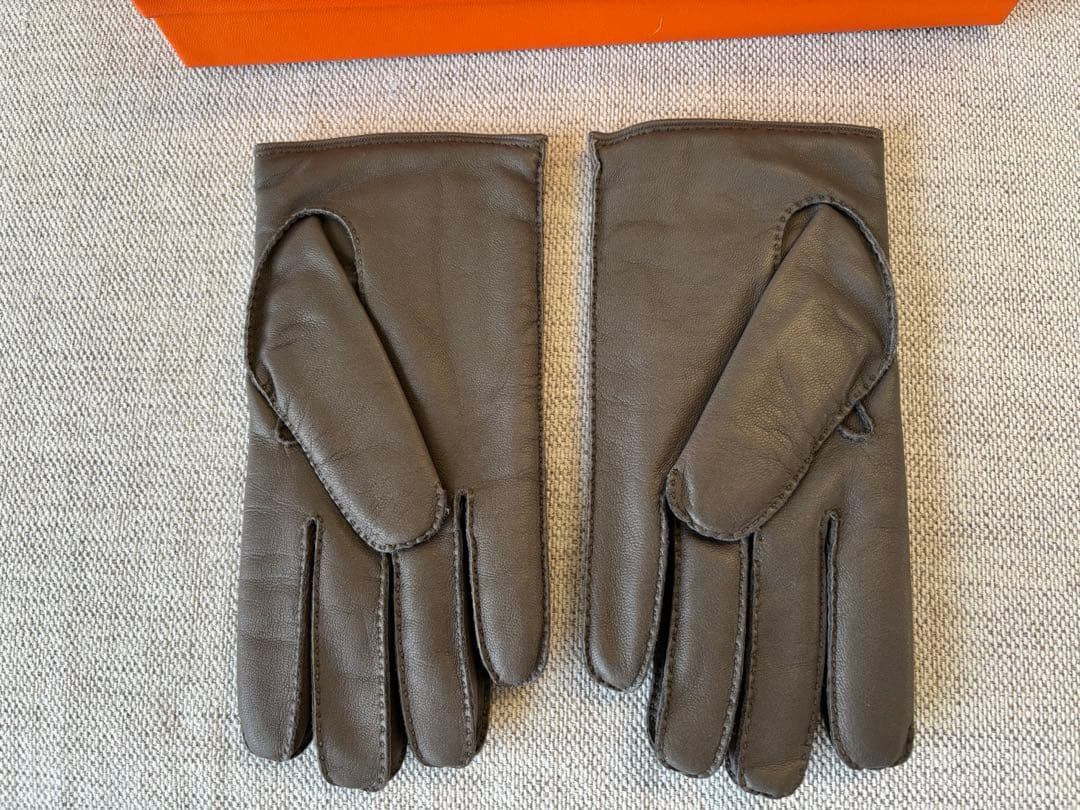 HERMES 手袋　ラム・カシミア　✳︎未使用品