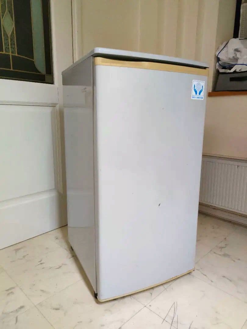 ぷー♂さん専用　サンヨー タテ型冷凍ストッカー 冷凍庫 98L HF-10H