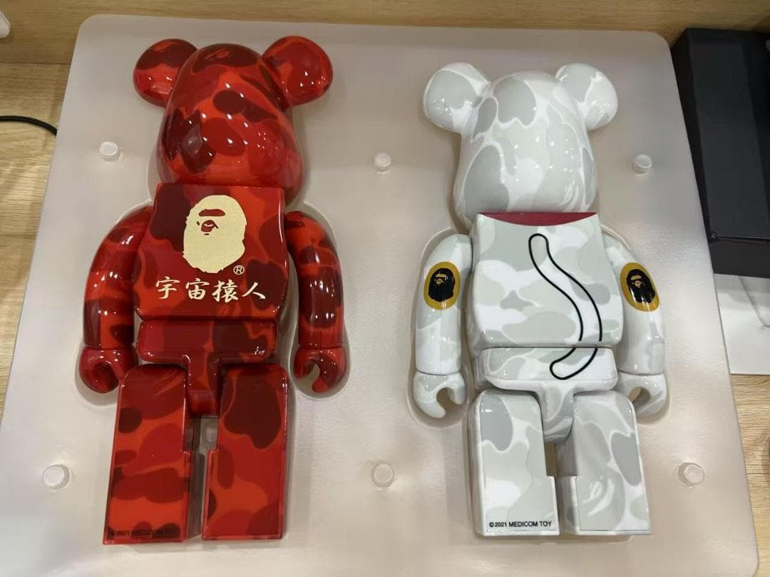 BE@RBRICK × A BATHING APE® × 招き猫・だるま