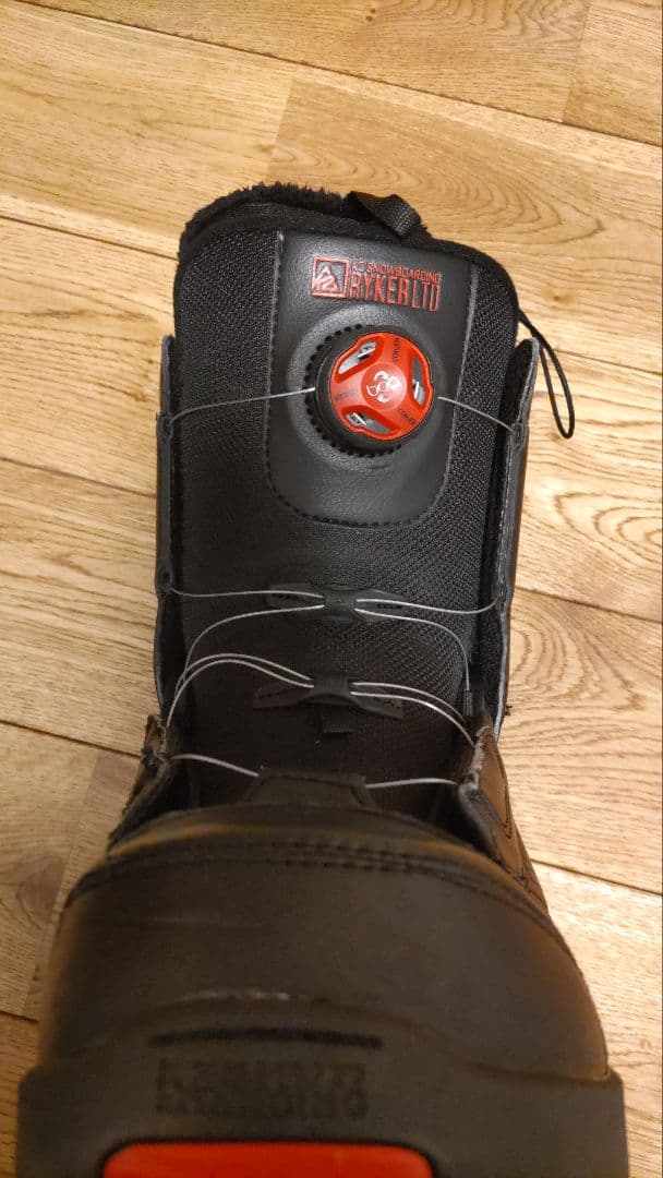 K2 スノーボードブーツ ブラック/レッド