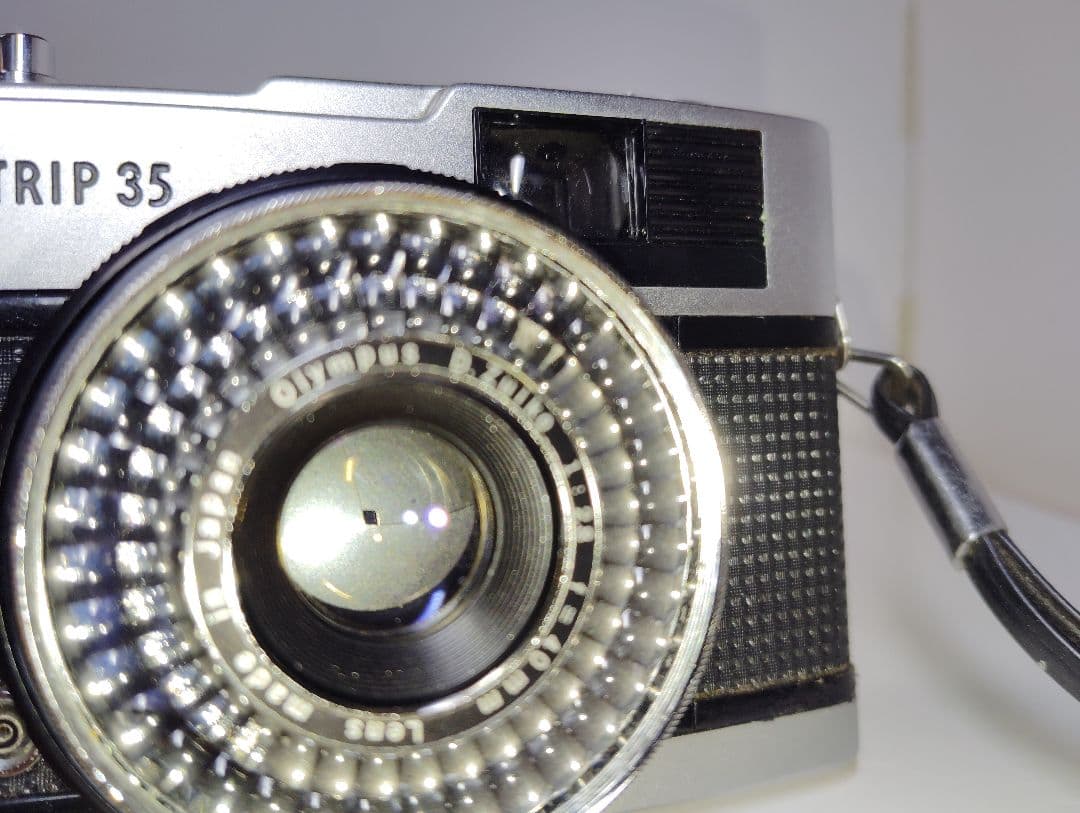OLYMPUS TRIP 35 （動作美品）
