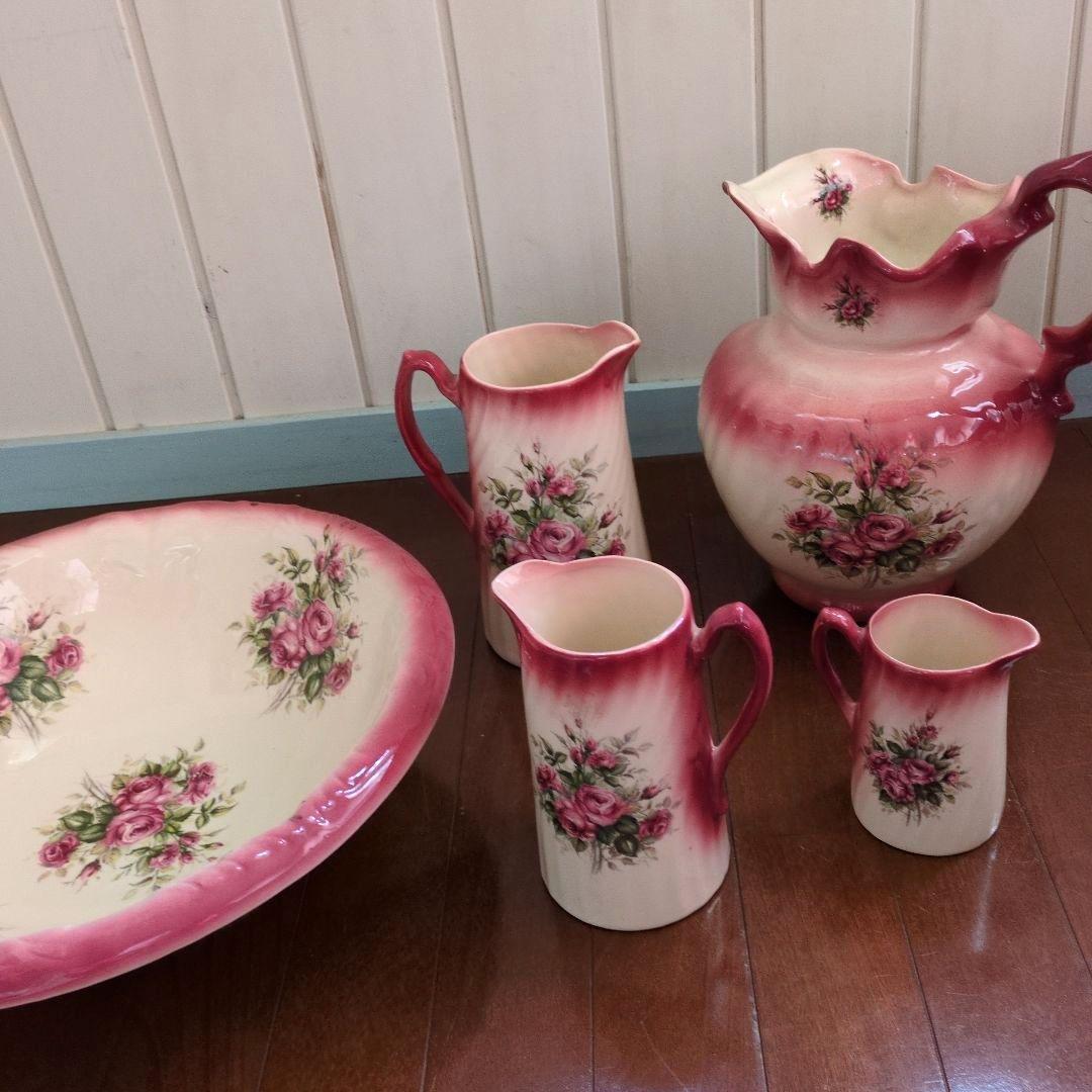 ★英国製　大きい洗面器とピッチャーの５点セット