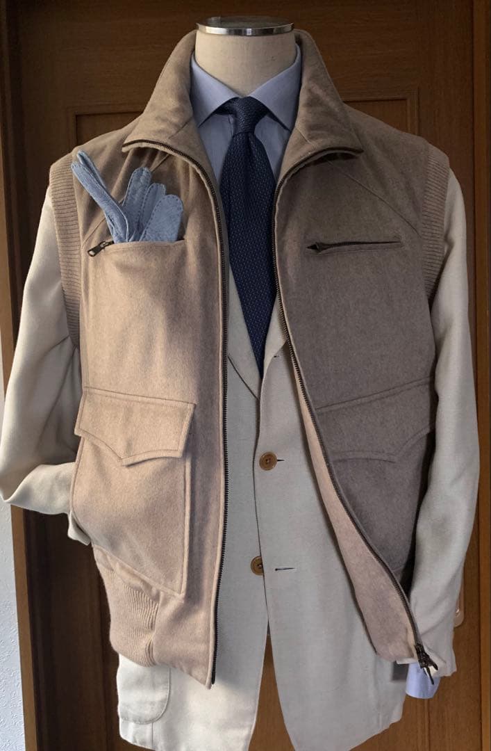 Brunello Cucinelli氏ご愛用　極上カシミアスーツベスト¥45万