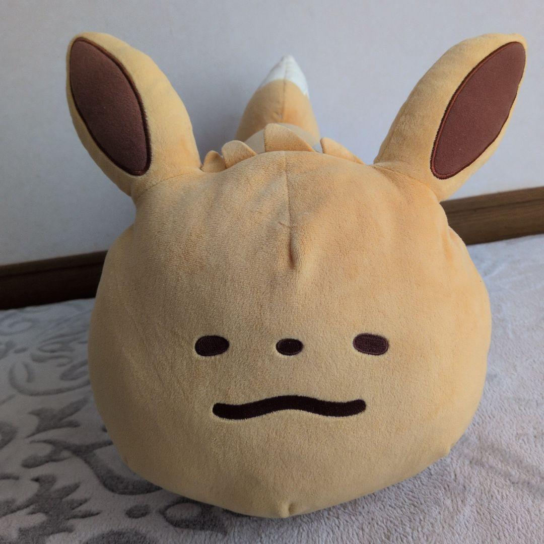 ポケモン　イーブイ　ぬいぐるみ