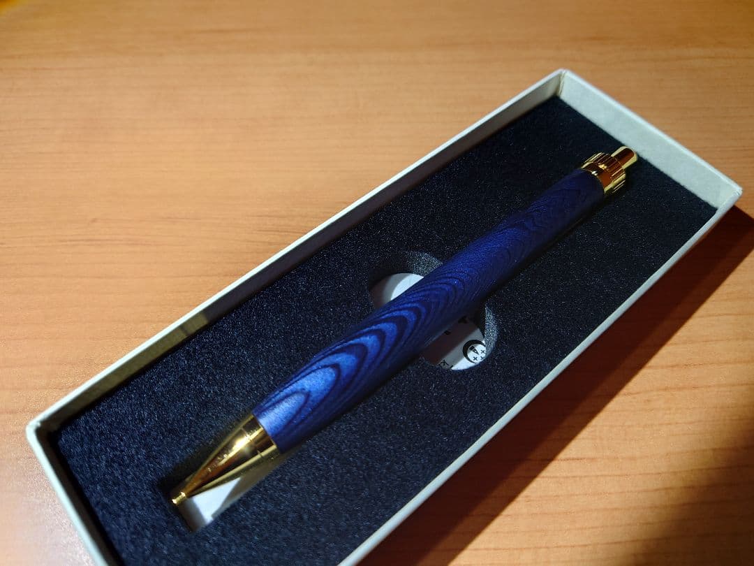 木軸ペン工房　金杢犀　杉　変わり漆　浮造り　シャープペンシル　0.5