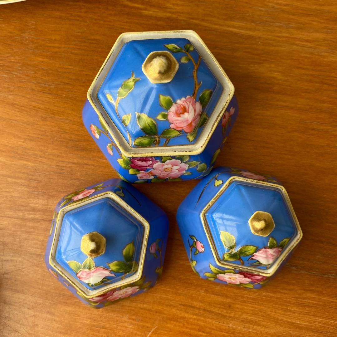 英国里帰り　オールドノリタケ　ドレッシングテーブルセット　鮮やかなブルーとお花