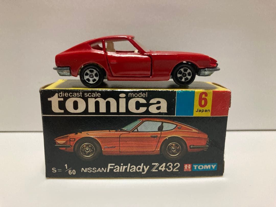 トミカ　日本製　ニッサン　フェアレディZ432 1Aホイール 赤