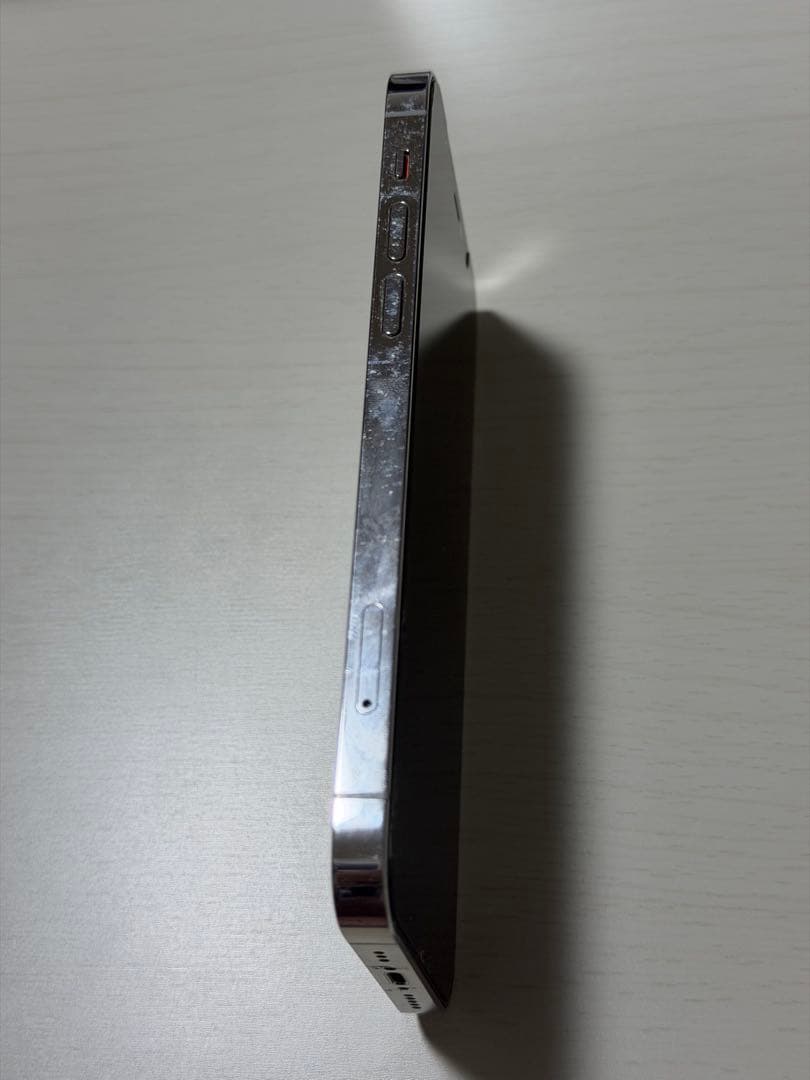 iPhone 12pro 本体のみ