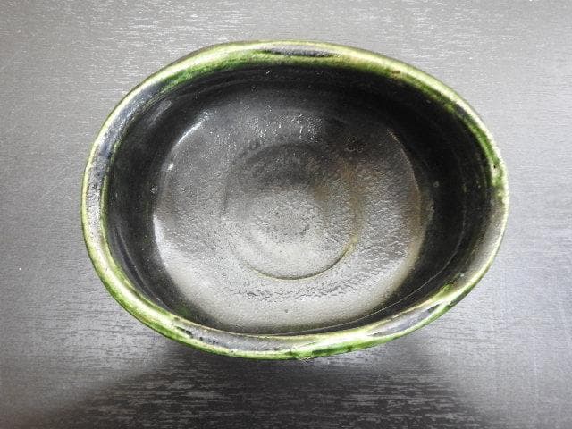 織部沓茶碗　加藤十右衛門？　MA306