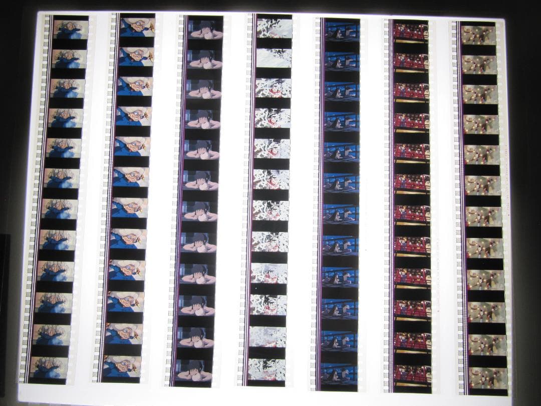し*❌様 千と千尋の神隠し 35㎜フィルム12コマ×175枚合計2100コマ ア