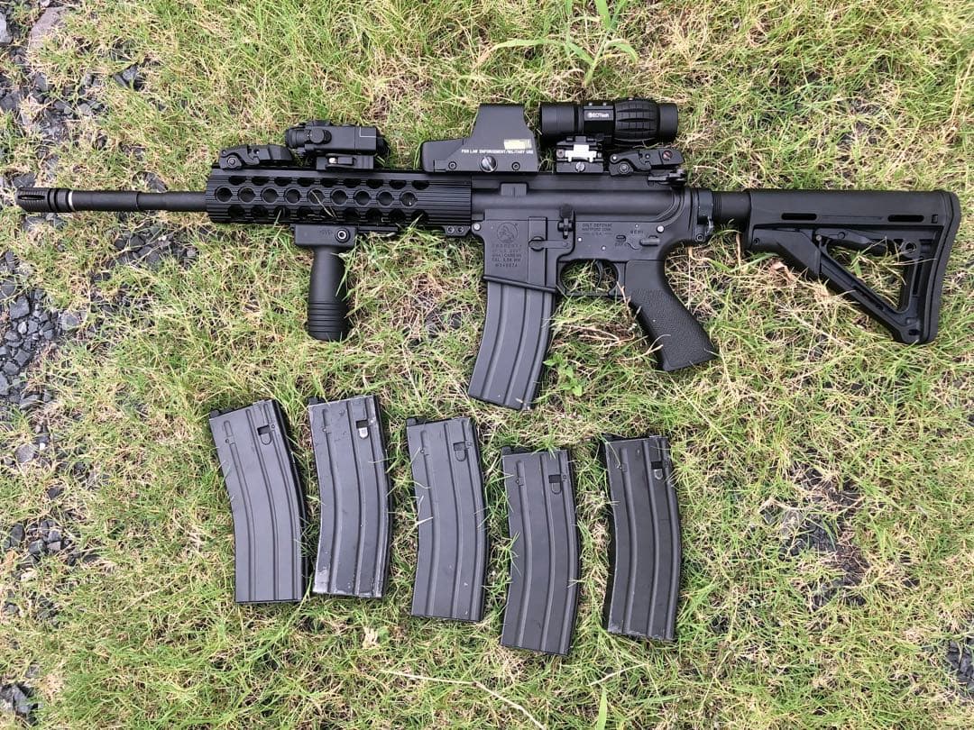 東京マルイ　ガスブローバックライフル　M4A1MWS 外装カスタム　マガジン6本