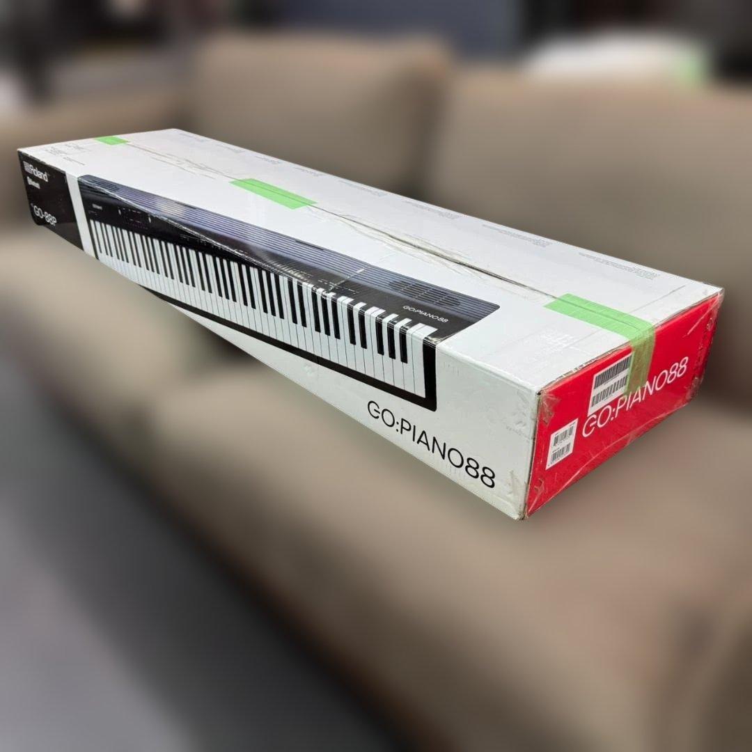☆☆美品　Roland　キーボード　GO-88P　22年製　GO：PIANO88