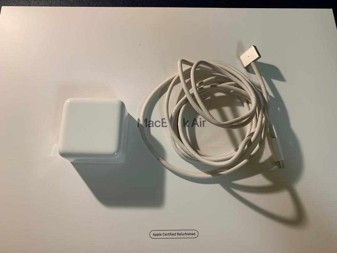 Macbook air M2 13.6インチ 16GB 1TB ゴールド