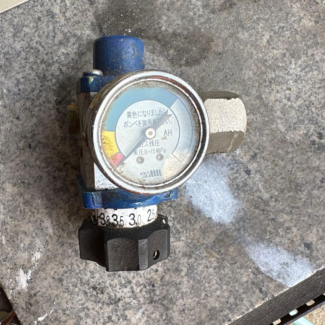 ビールサーバー