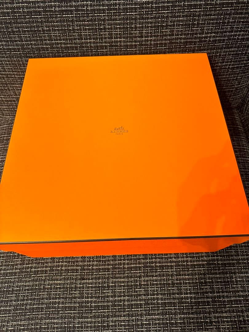 【極美品】HERMES エルメス　バーキン30空箱 正方形　包装4枚付き