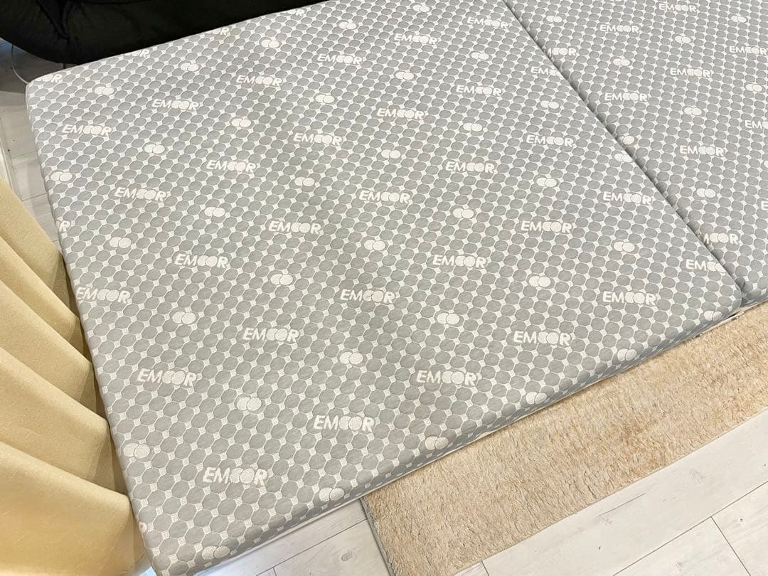 ks　　折り畳みベッド　シングル　リクライニング