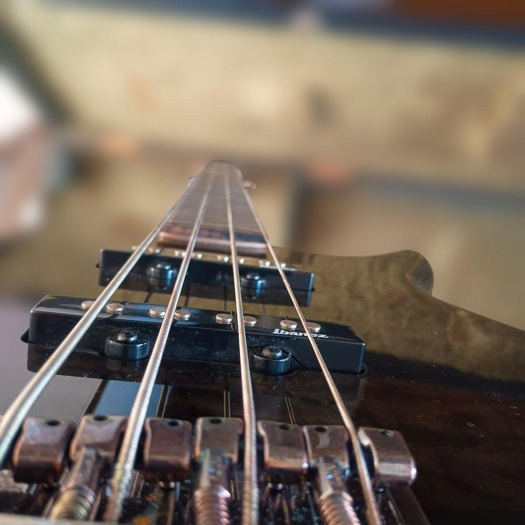 Ibanez GIO　エレキベース シースルーブラック